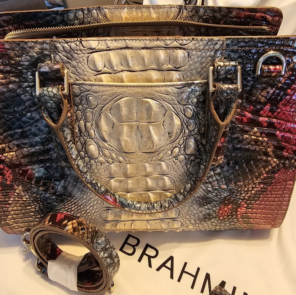 Brahmin handbag with matching wallet